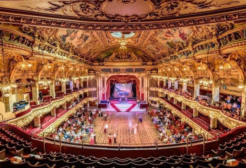 Пансион Gleneagles Albert Road