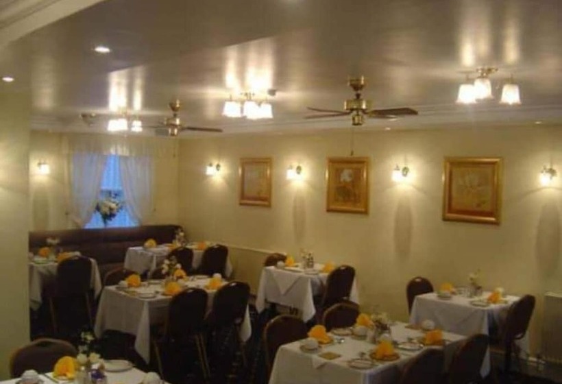 Пансион Gleneagles Albert Road