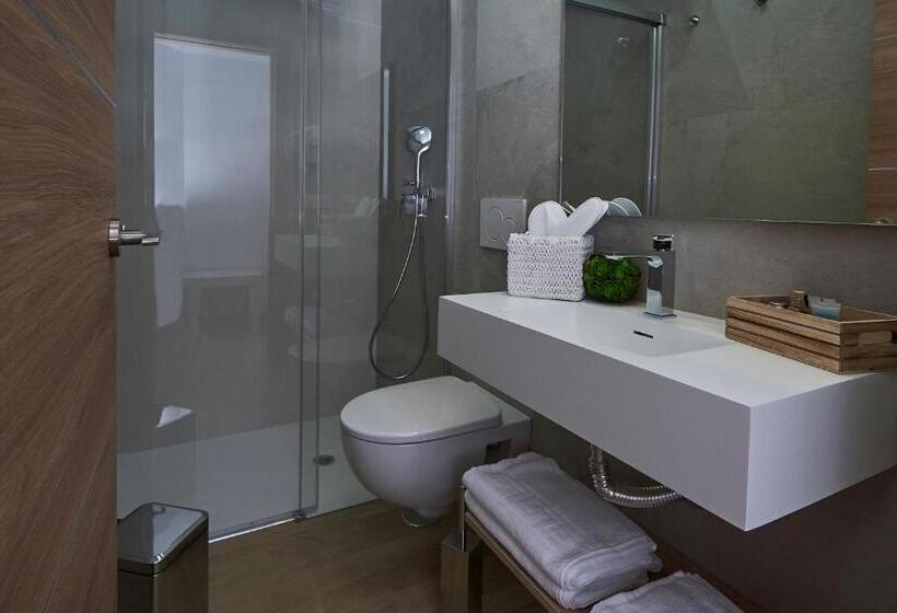 پانسیون Hostal Boutique Aurora