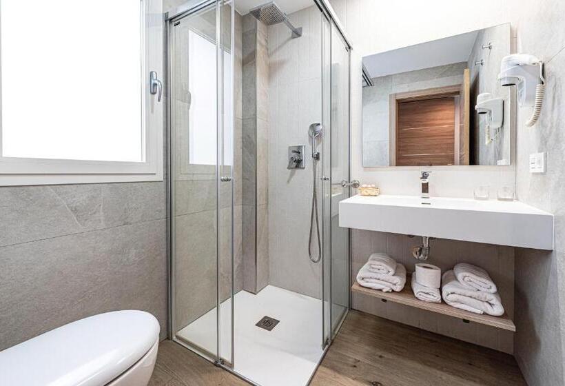 پانسیون Hostal Boutique Aurora