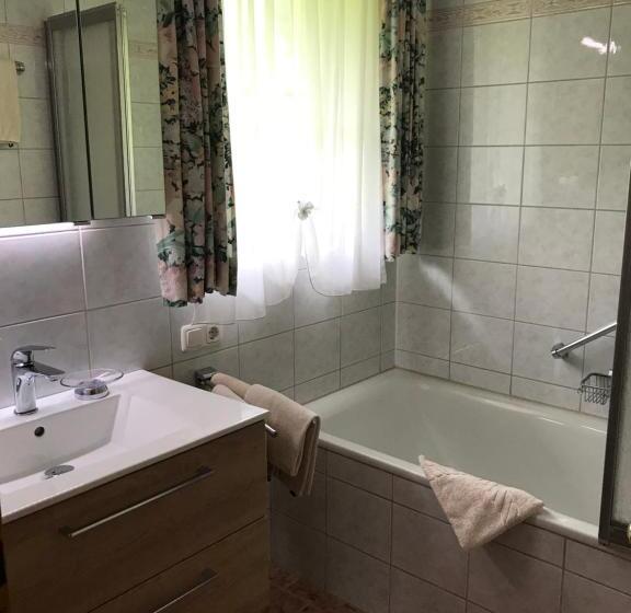 ペンション Landhaus Montana