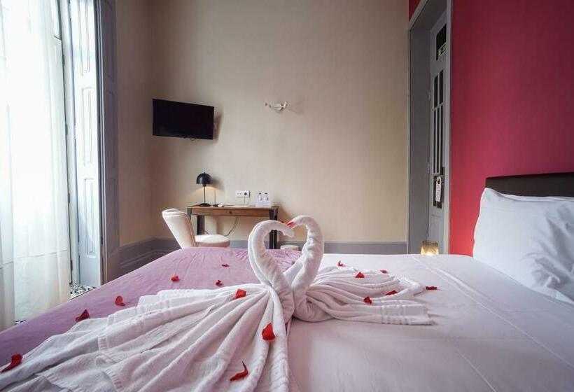 Пансион Palacete Suite Aveiro