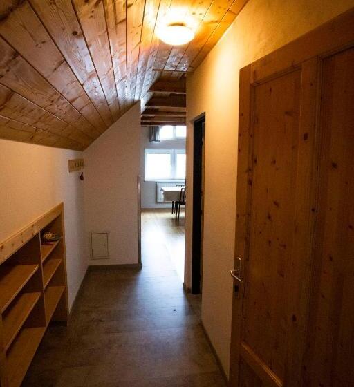 膳宿费 Statek U Kalinů