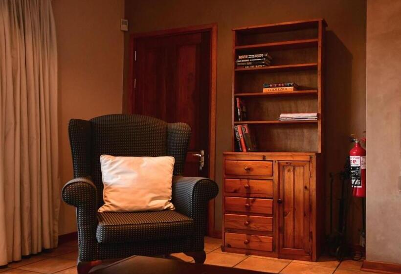 بنسيون The Clarens Place