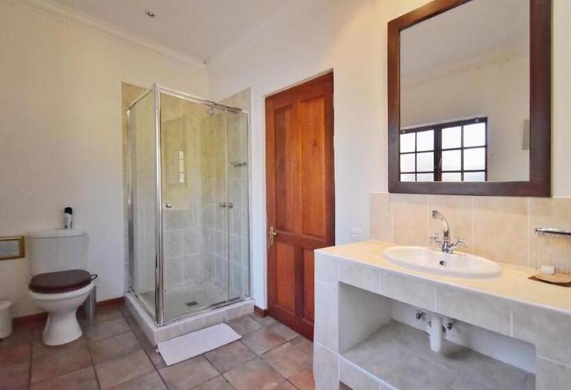 펜션 The Clarens Place