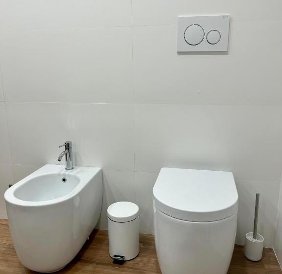 Pinestreet Apartment