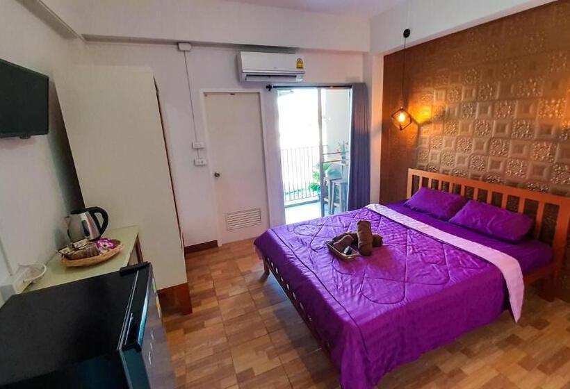 Pranot Apartment & Spa