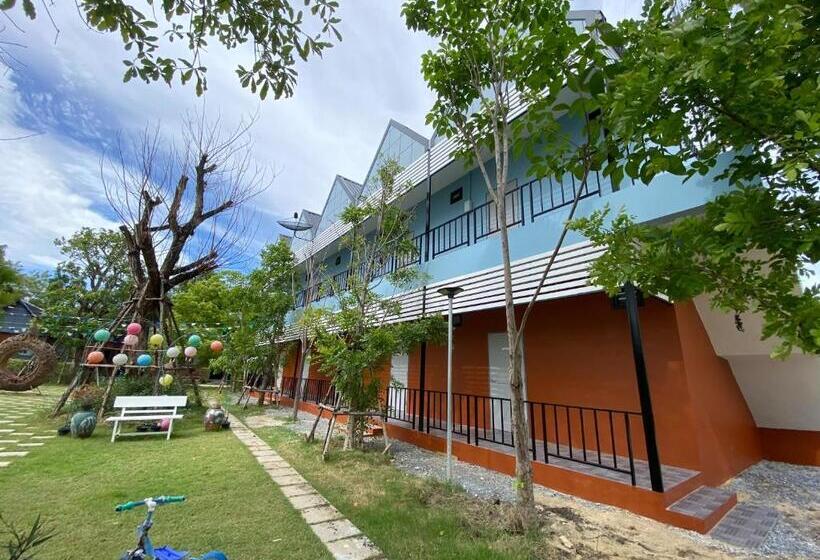 Resort I Am Cottage เฮือนแก้วมณี