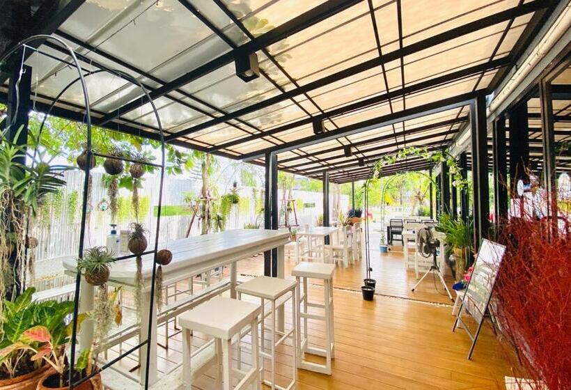 Resort I Am Cottage เฮือนแก้วมณี