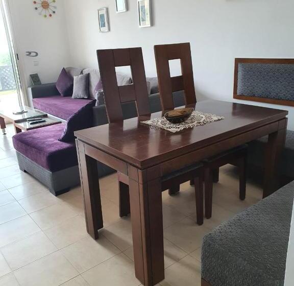 Sea View Cosy Apartment