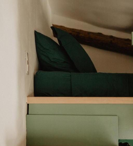 Studio Refait à Neuf Cœur D’uzès