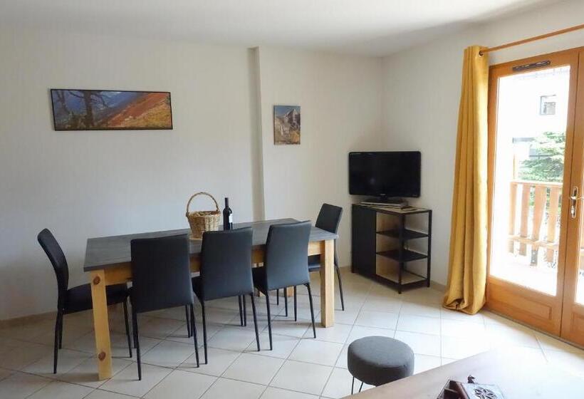 T3 Au Plan D’eau D’embrun Avec Garage Et Terrasse