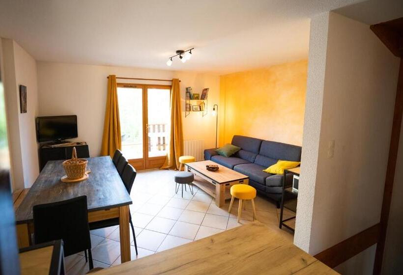 T3 Au Plan D’eau D’embrun Avec Garage Et Terrasse