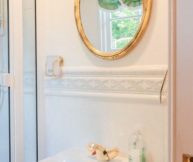 The Old Coach House Salcombe