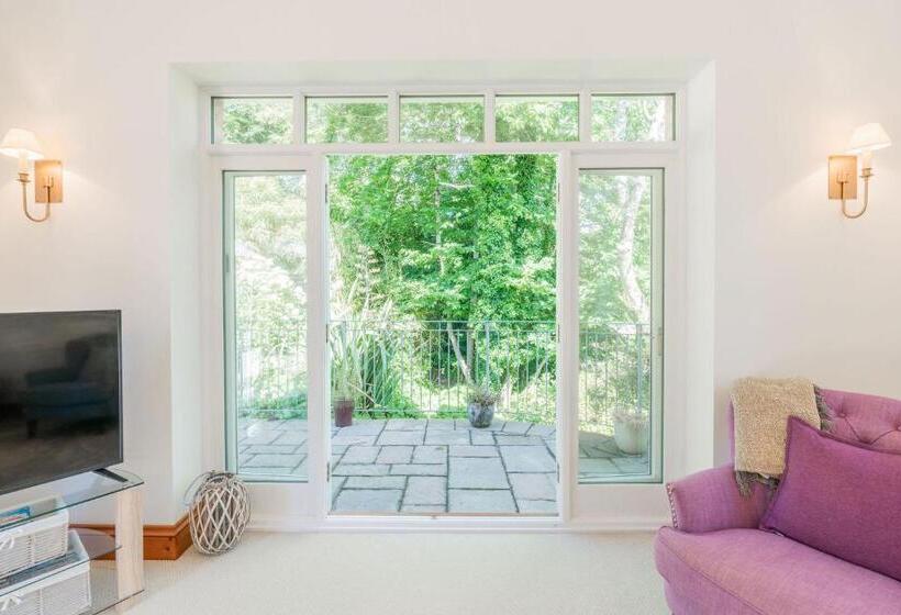 The Old Coach House Salcombe