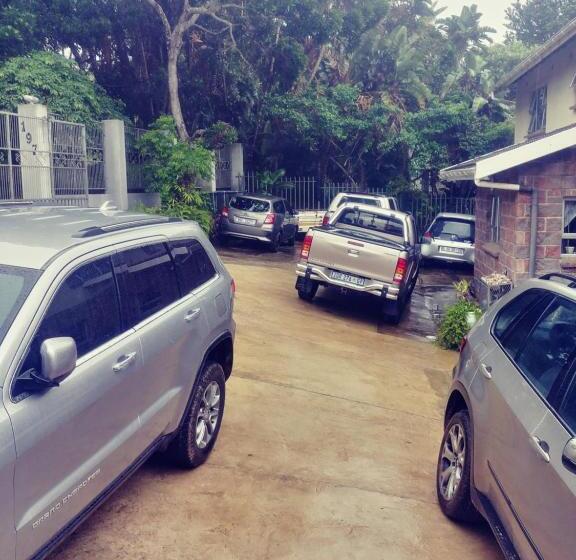 Utopia In Palm Beach