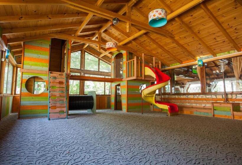 호스텔 бунгала сън сити