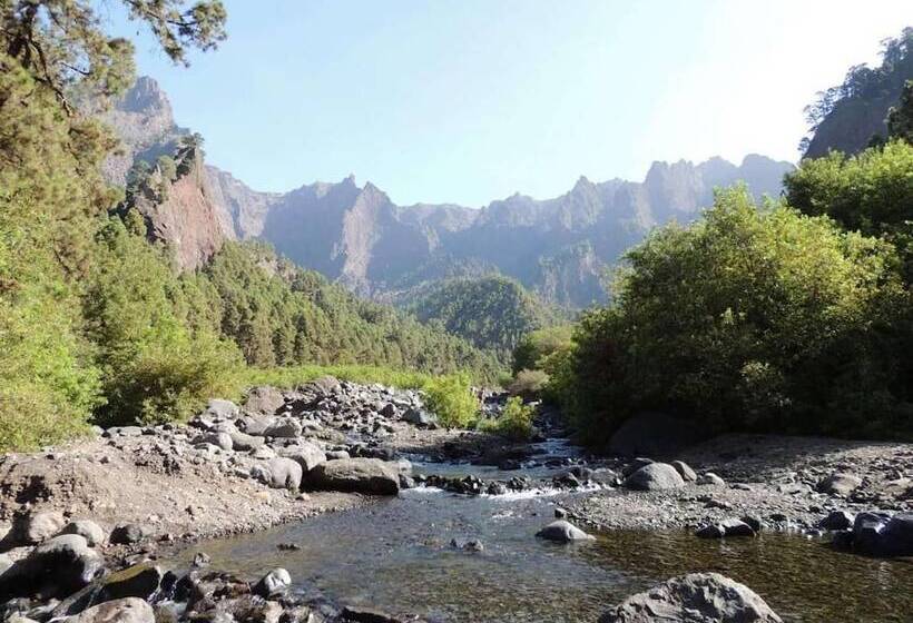 הוסטל Casa Jurado