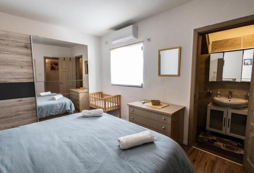 Amazing Seaview Duplex Penthouse