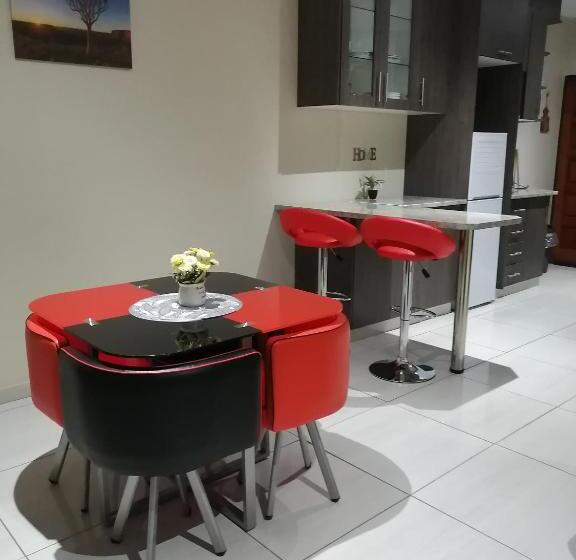 Beautiful & Serene Airbnb House