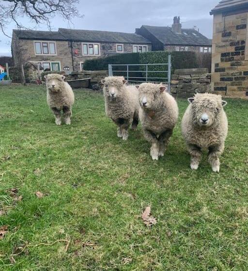 The Stables At Lower Carr Barn