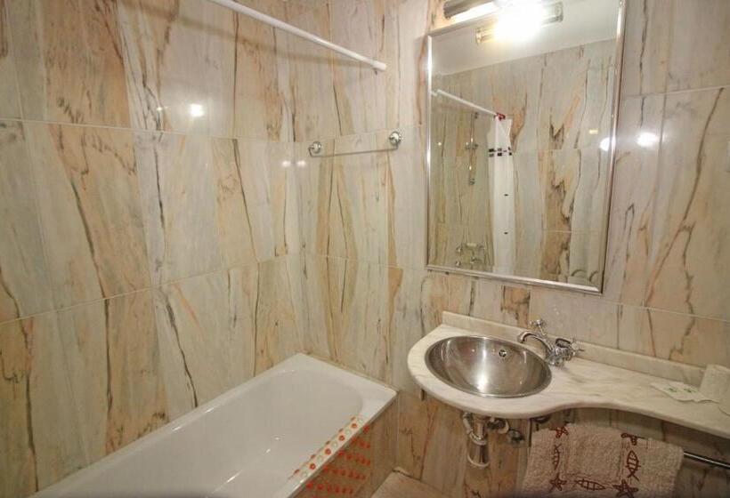 Casa Varanda Do Geres