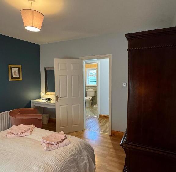 Cosy Home In A Beautiful Valley