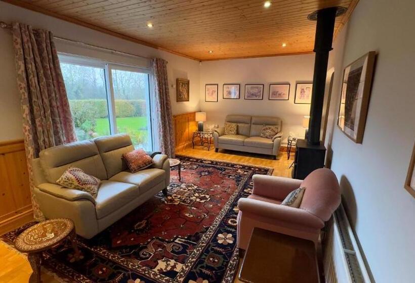 Cosy Home In A Beautiful Valley