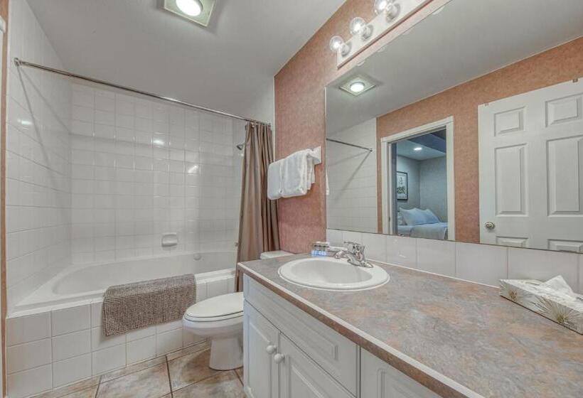 Cozy Fairmont Hot Springs 1br Condo