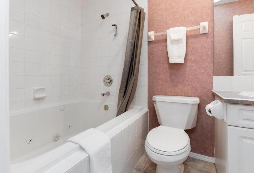 Cozy Fairmont Hot Springs 1br Condo