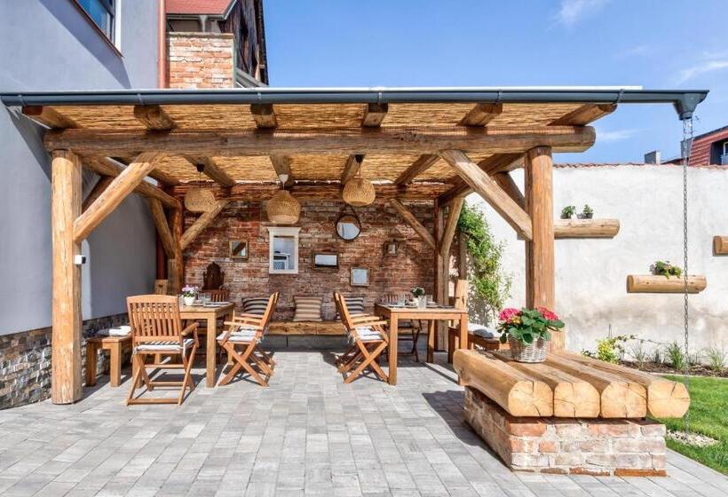 Design Pension Twenty 20