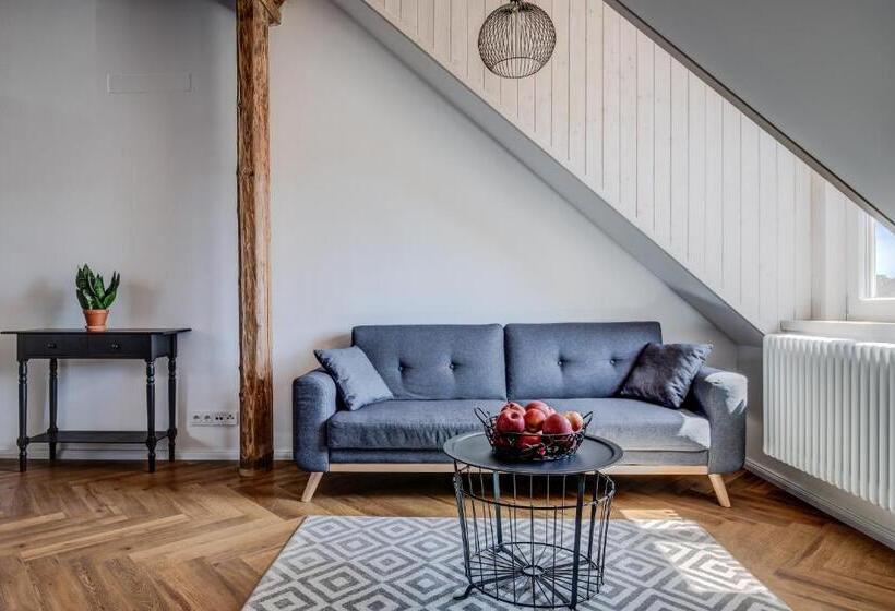 Design Pension Twenty 20