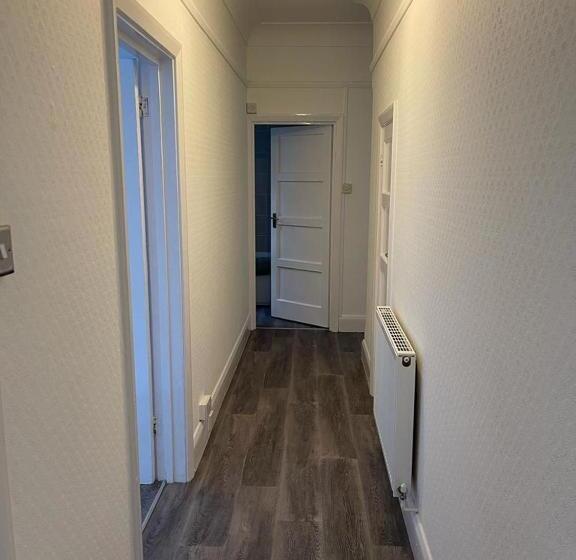 2 Bedroom Apartment Ground Floor Eastbourne Town Centre