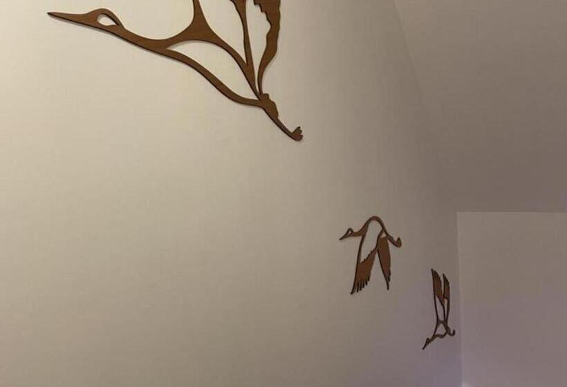 Maison Rénovée En Sologne Bourbonnaise, Animaux, Jardin, Terrasse, Clim, Wifi, Linge Et Draps Inclus