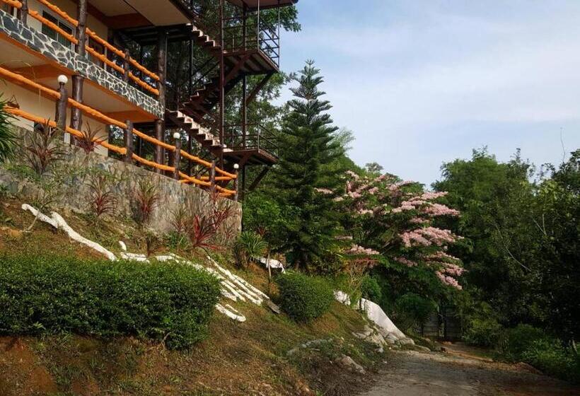 فندق ไร่ภูจำปา