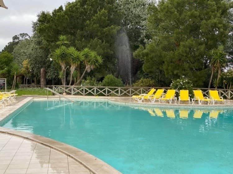 בית מלון כפרי Charm Azenha Dóbidos Farm