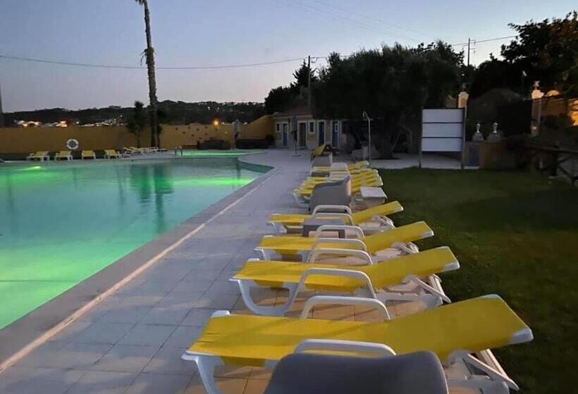 בית מלון כפרי Charm Azenha Dóbidos Farm