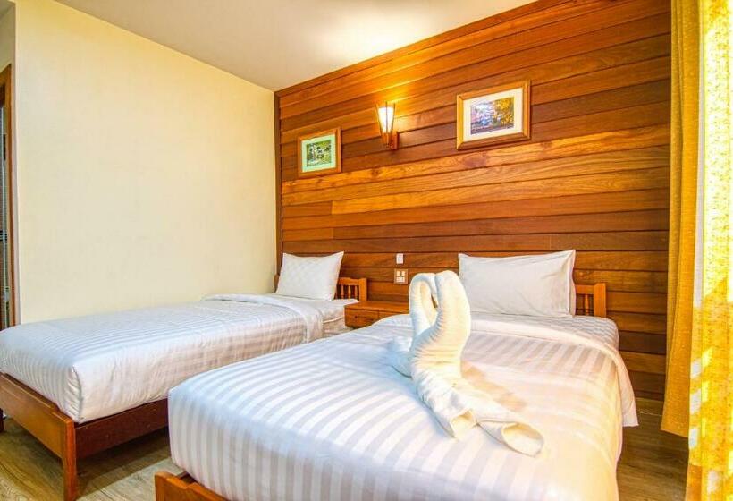 בית מלון כפרי Nonnee Lampang