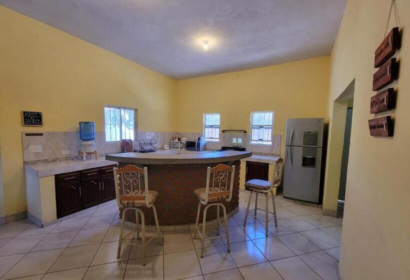 La Casa Del Arco Alamos