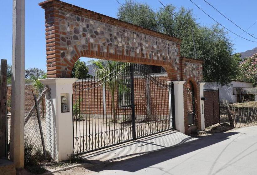 La Casa Del Arco Alamos