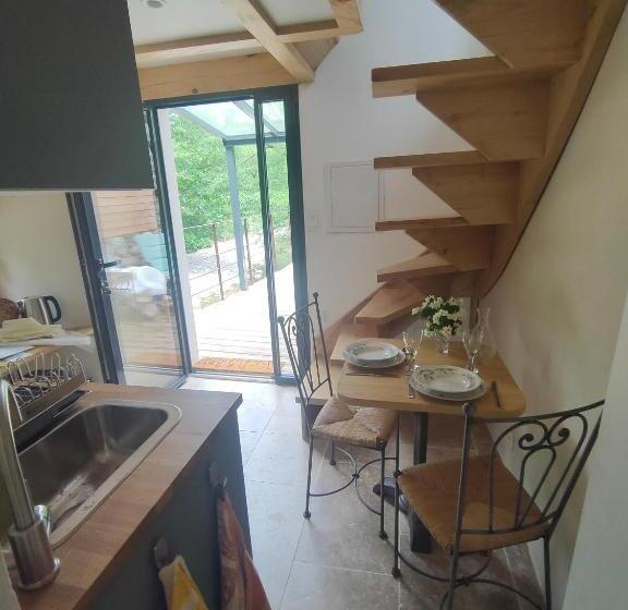 Le Secret Du Moulin, Agréable Tiny House Villefort