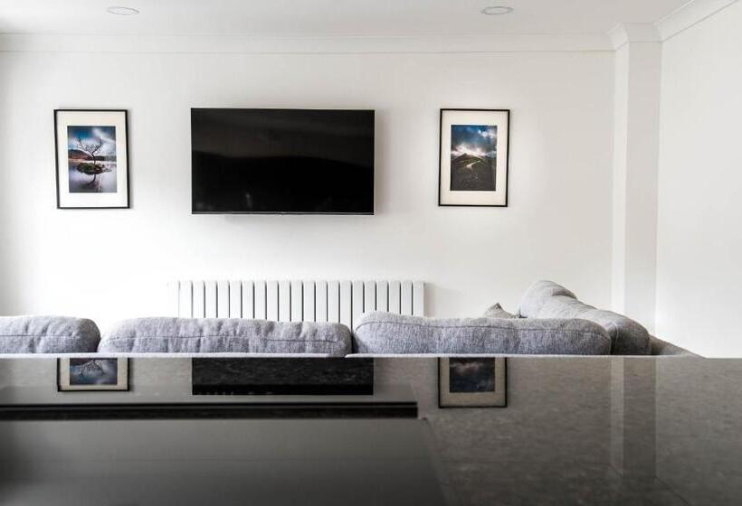 Monterey Residence Stunning, Duplex Apartment In The Heart Of Kendal