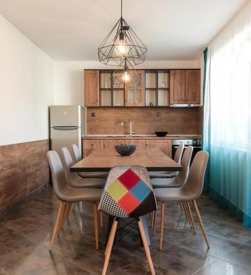 פנסיון орфеевите песни