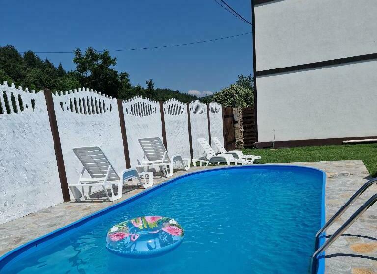 Pensão бялата къща