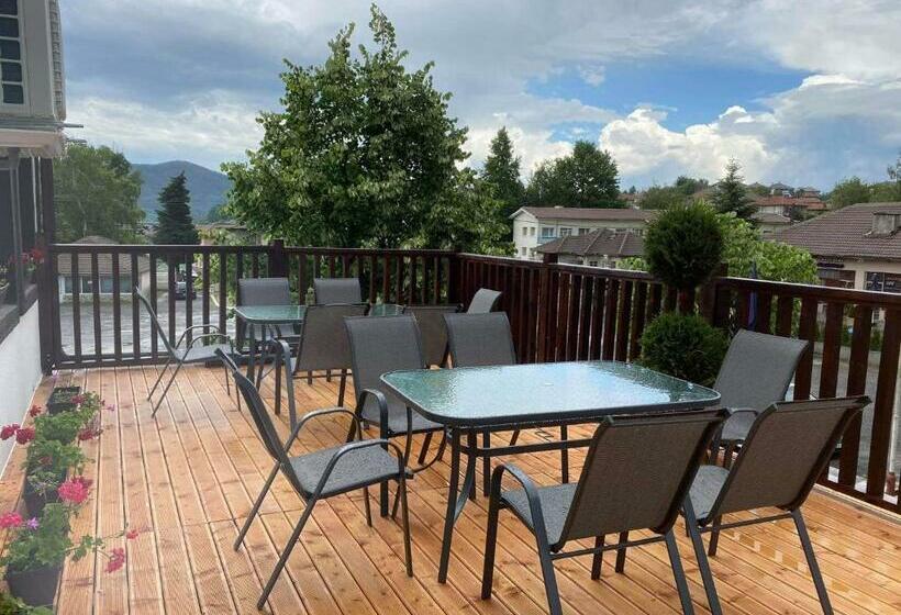 Pensão бялата къща