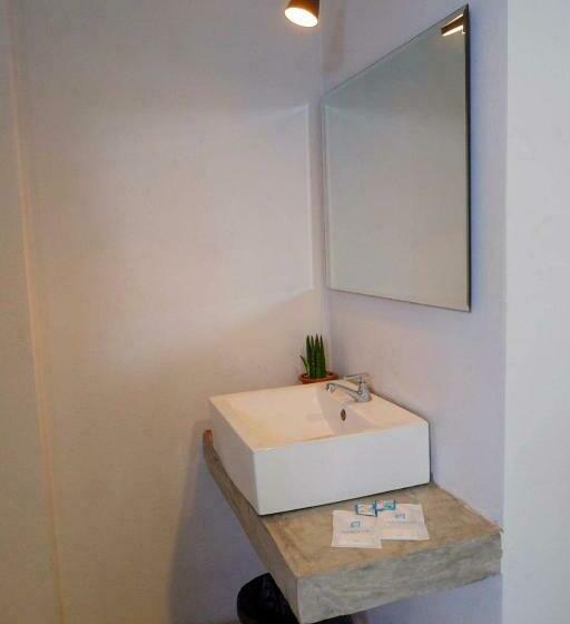 펜션 Rin Guesthouse Pracharak Rd