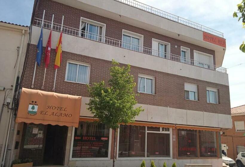 بنسيون El Alamo Madrid