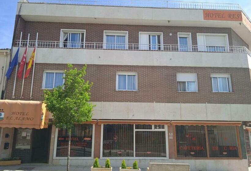 פנסיון El Alamo Madrid