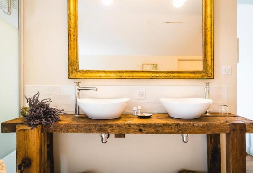 פנסיון Maison Léonard Du Ventoux