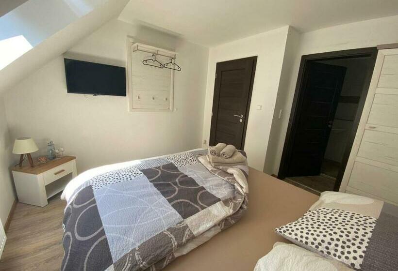 膳宿费 Penzion U Adama